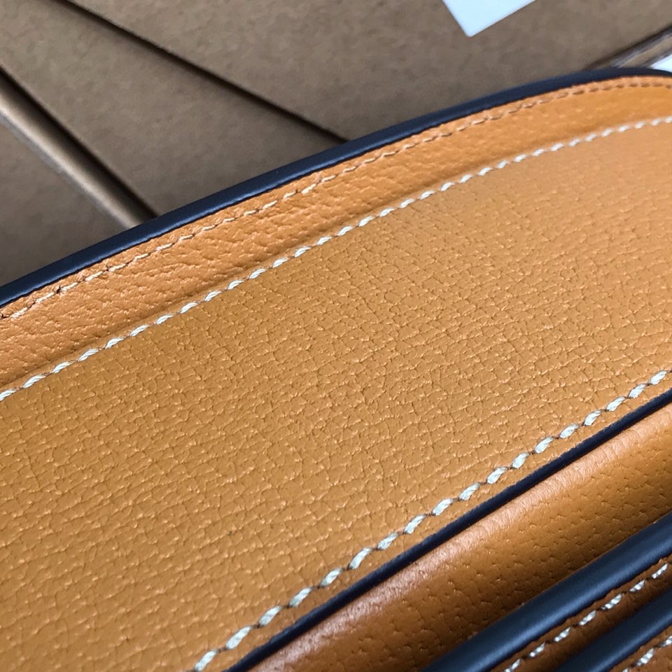 G*u*i horsebit  shoulder bag