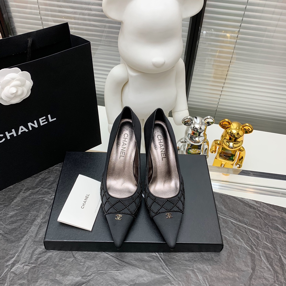 Ch*el high heels 13