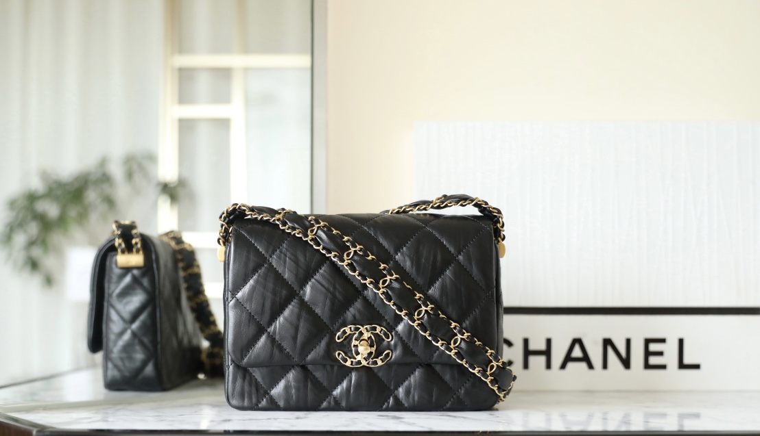 𝖬𝗈𝗇𝗍𝖾𝖻𝖾𝗅𝗅𝗈 𝖹𝖯 bag